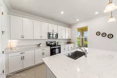 743 Veridian Circle NW, Palm Bay, FL 32907 - Photo 3