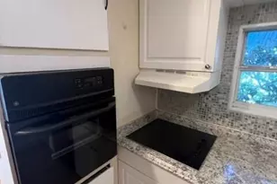 10 Olive St, Cocoa, FL 32922 - Photo 5