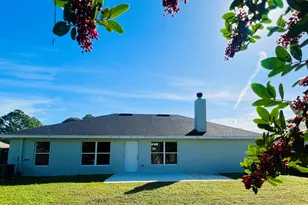 1271 Rabbit St SE, Palm Bay, FL 32909 - Photo 3