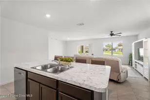 1093 Wabash Rd SE, Palm Bay, FL 32909 - Photo 7