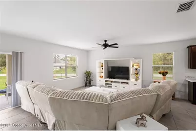 1093 Wabash Road SE, Palm Bay, FL 32909 - Photo 9