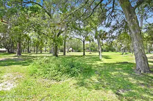 2340 Turtle Mound Rd, Melbourne, FL 32934 - Photo 25