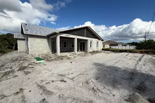 534 Mimosa St SW, Palm Bay, FL 32908 - Photo 3