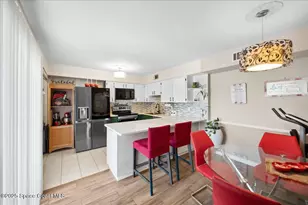 1020 Abada Ct NE, Palm Bay, FL 32905 - Photo 5