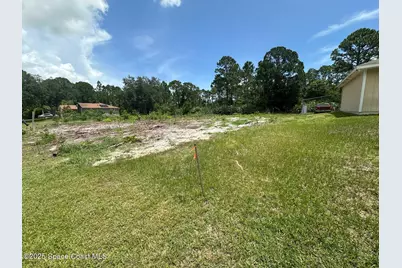 2667 Quincy Avenue SE, Palm Bay, FL 32909 - Photo 5