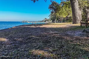 449 S Garcon Point Rd, Milton, FL 32583 - Photo 85