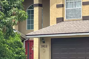 3922 St Armens Cir, Melbourne, FL 32934 - Photo 3