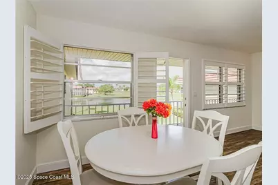 76 Royal Oak Drive #205, Vero Beach, FL 32962 - Photo 3