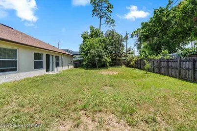 781 Dinner Street NE, Palm Bay, FL 32907 - Photo 37