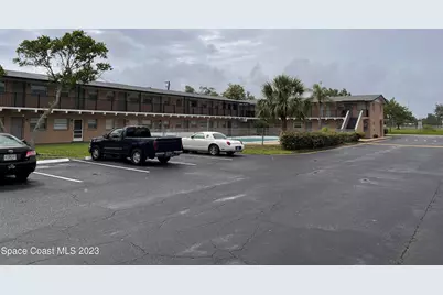 1715 Dixon Boulevard #104, Cocoa, FL 32922 - Photo 3