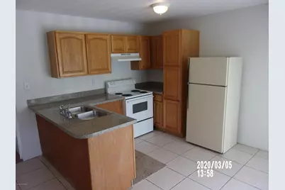 1715 Dixon Boulevard #104, Cocoa, FL 32922 - Photo 9