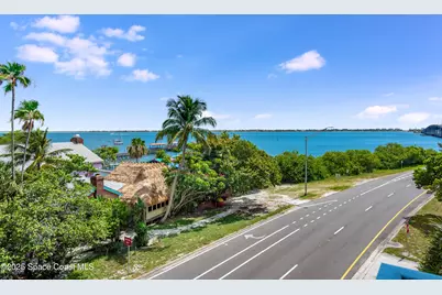 1437 Pineapple Avenue #404, Melbourne, FL 32935 - Photo 23