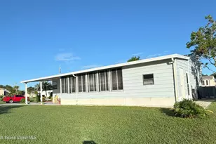 1300 Barefoot Cir, Barefoot Bay, FL 32976 - Photo 5