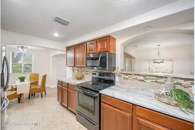 295 Cinnamon Drive, Satellite Beach, FL 32937 - Photo 7