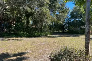 868 Vance Cir NE, Palm Bay, FL 32905 - Photo 17