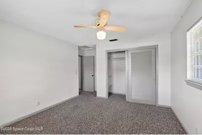 6581 Hillside Lane, Lake Worth, FL 33467 - Photo 13