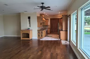 2557 Pineapple Ave, Melbourne, FL 32935 - Photo 7
