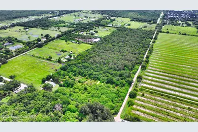 13380 101st Street, Fellsmere, FL 32948 - Photo 1