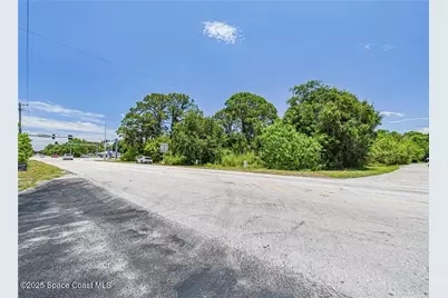 2551 St Lucie Boulevard, Fort Pierce, FL 34951 - Photo 17