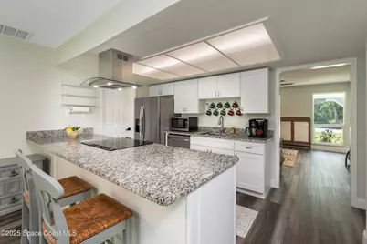 686 Hand Avenue, Ormond Beach, FL 32174 - Photo 7