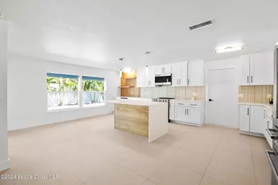 360 E Riviera Boulevard, Indialantic, FL 32903 - Photo 3