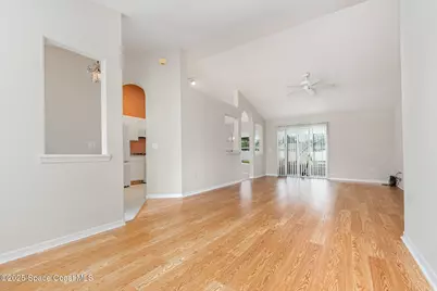 13206 Biscayne Drive, Grand Island, FL 32735 - Photo 5