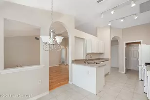 13206 Biscayne Dr, Grand Island, FL 32735 - Photo 7