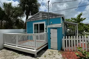 2179 Pineapple Ave, Melbourne, FL 32935 - Photo 3