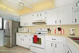 3170 N Atlantic Ave, Cocoa Beach, FL 32931 - Photo 9