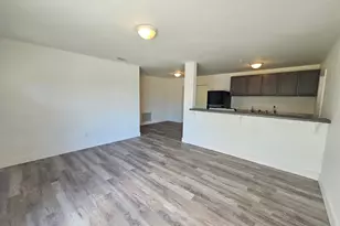 1040 Hickory Ln, Cocoa, FL 32922 - Photo 3