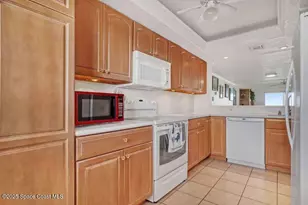 3170 N Atlantic Ave N, Cocoa Beach, FL 32931 - Photo 9