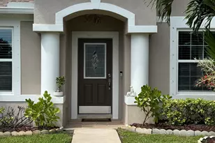 1121 Morgan Cir NE, Palm Bay, FL 32905 - Photo 7