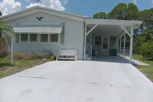 1335 Barefoot Cir, Barefoot Bay, FL 32976 - Photo 1