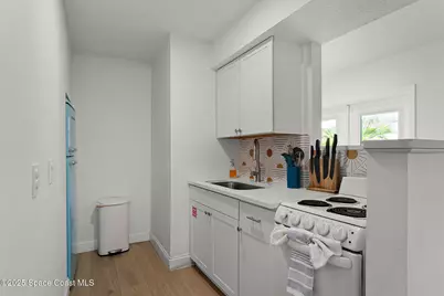 402 S Orlando Avenue, Cocoa Beach, FL 32931 - Photo 19