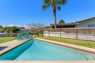 33 Yawl Dr, Cocoa Beach, FL 32931 - Photo 25