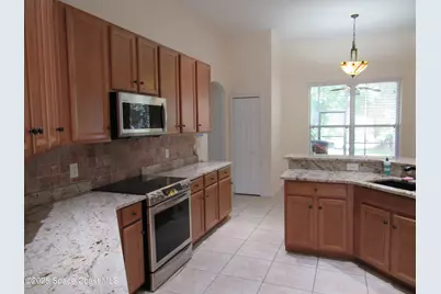 924 Bryce Lane, Melbourne, FL 32904 - Photo 5