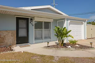 858 Bianca Dr NE, Palm Bay, FL 32905 - Photo 3