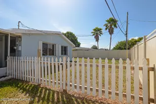 858 Bianca Dr NE, Palm Bay, FL 32905 - Photo 9