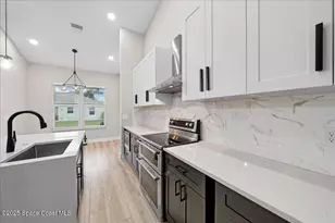 984 Hattaras Terrace SE, Palm Bay, FL 32909 - Photo 17