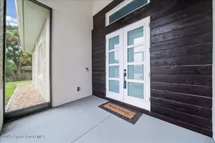 984 Hattaras Terrace SE, Palm Bay, FL 32909 - Photo 5