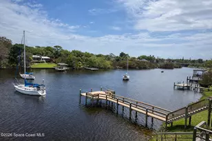 913 Paddleboard Ct, Melbourne, FL 32935 - Photo 3