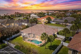 227 Loggerhead Dr, Melbourne Beach, FL 32951 - Photo 3