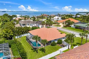 227 Loggerhead Dr, Melbourne Beach, FL 32951 - Photo 33