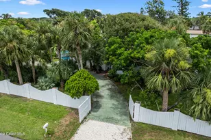 180 Ibis Dr, Melbourne Beach, FL 32951 - Photo 5