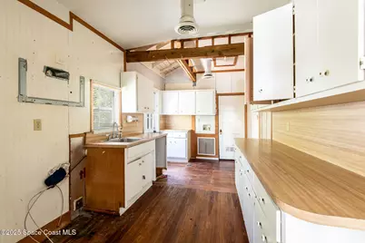 2101 Vernon Place, Melbourne, FL 32901 - Photo 13