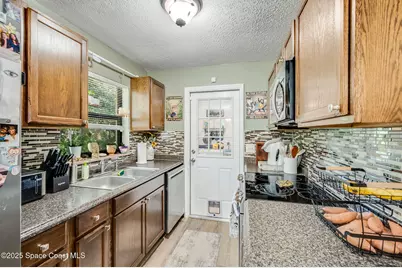 369 Western Avenue, Cocoa, FL 32926 - Photo 11