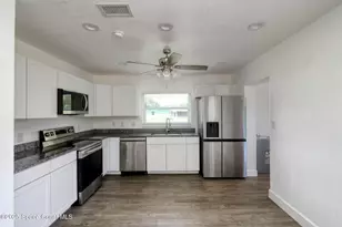 356 Vesta Cir, Melbourne, FL 32901 - Photo 5