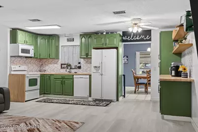 424 Wisconsin Avenue, Saint Cloud, FL 34769 - Photo 9