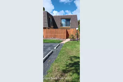 3218 Vista Oaks Circle NE, Palm Bay, FL 32905 - Photo 1