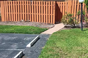 3218 Vista Oaks Cir NE, Palm Bay, FL 32905 - Photo 1